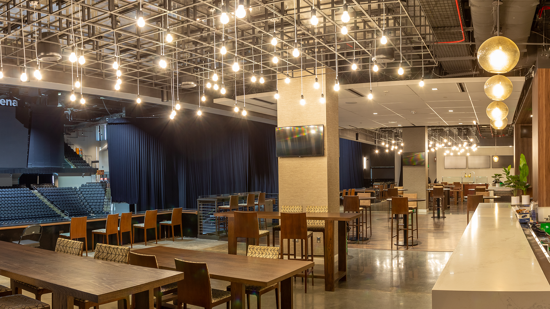 Enmarket Luxury Suites